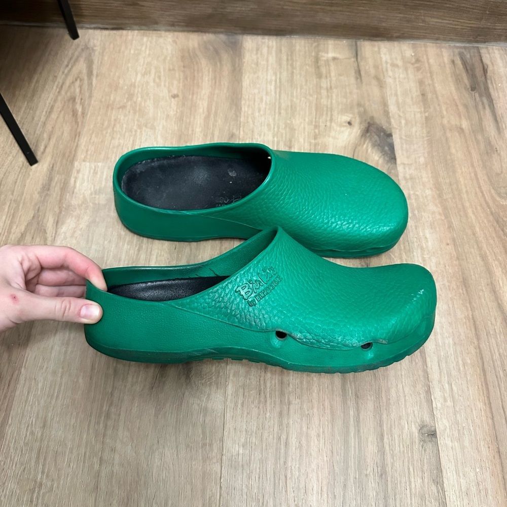 Birkenstock Green Slip-On Clogs - Vibrant Emerald